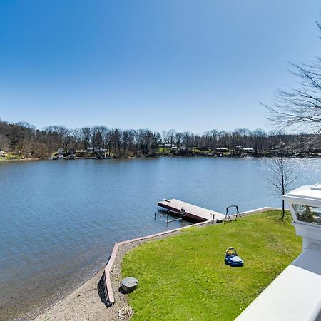 Waterfront Wolcott Vacation Rental With Deck And Views Luaran gambar