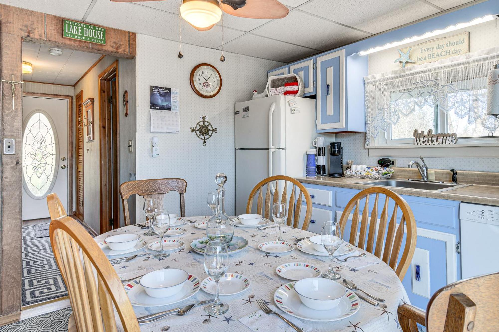 Waterfront Wolcott Vacation Rental With Deck And Views Luaran gambar